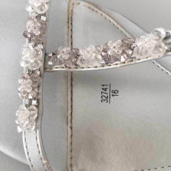 Vintage 90's Silver Satin Beaded T-strap Slides Heels sz 7.5 - Picture 13 of 13